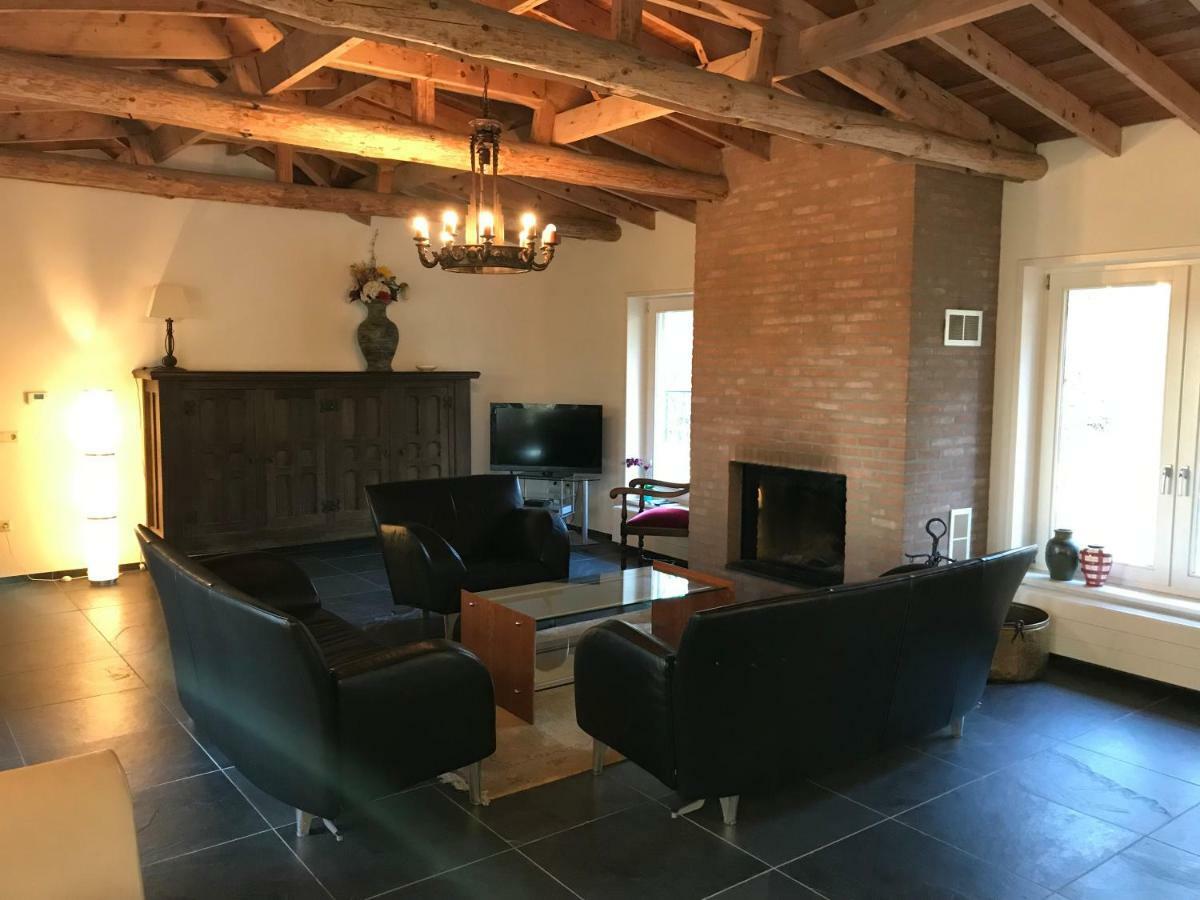 Het Atelier, Ruime Vrijstaande Vakantiewoning 200M2 Voor Maximaal 8 Personen Leende Exterior foto